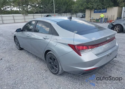 2022 Hyundai Elantra Sel from USA, damaged, VIN 5NPLS4AG5NH084286